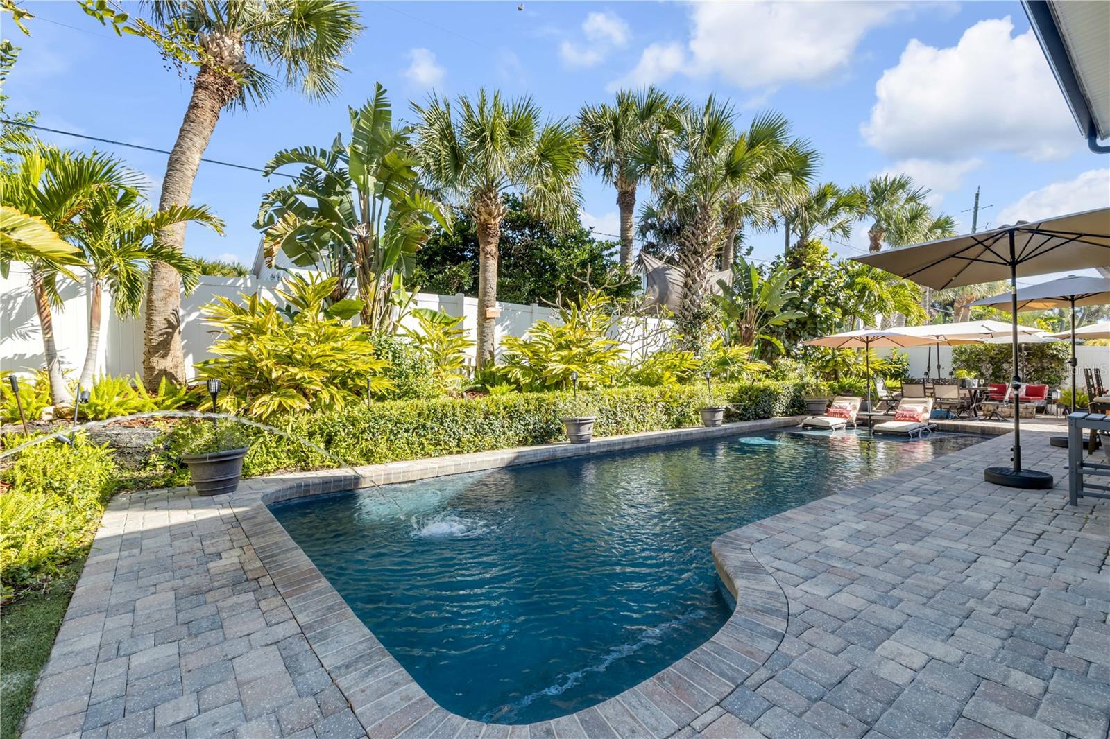 SILVER SANDS SEC B - Residential