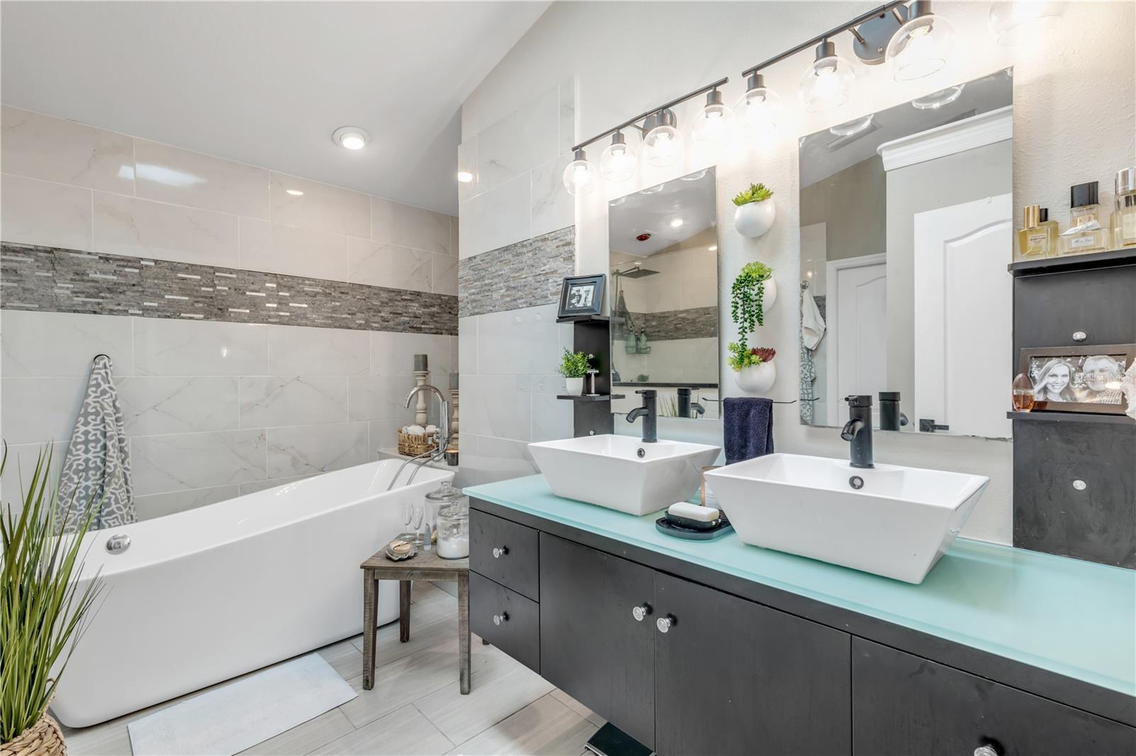 SILVER SANDS SEC B - Residential