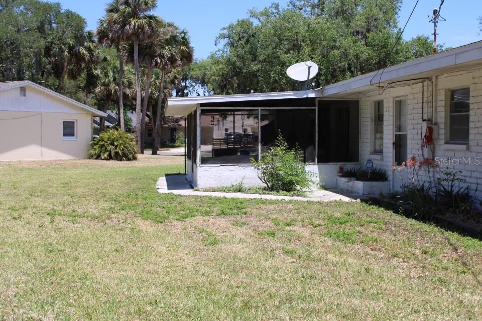 1830 NEEDLE PALM DRIVE