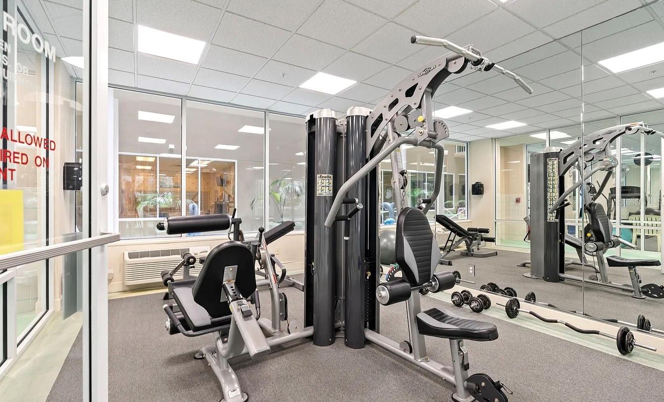 OCEANS CLOVERLEAF NORTH - Residential