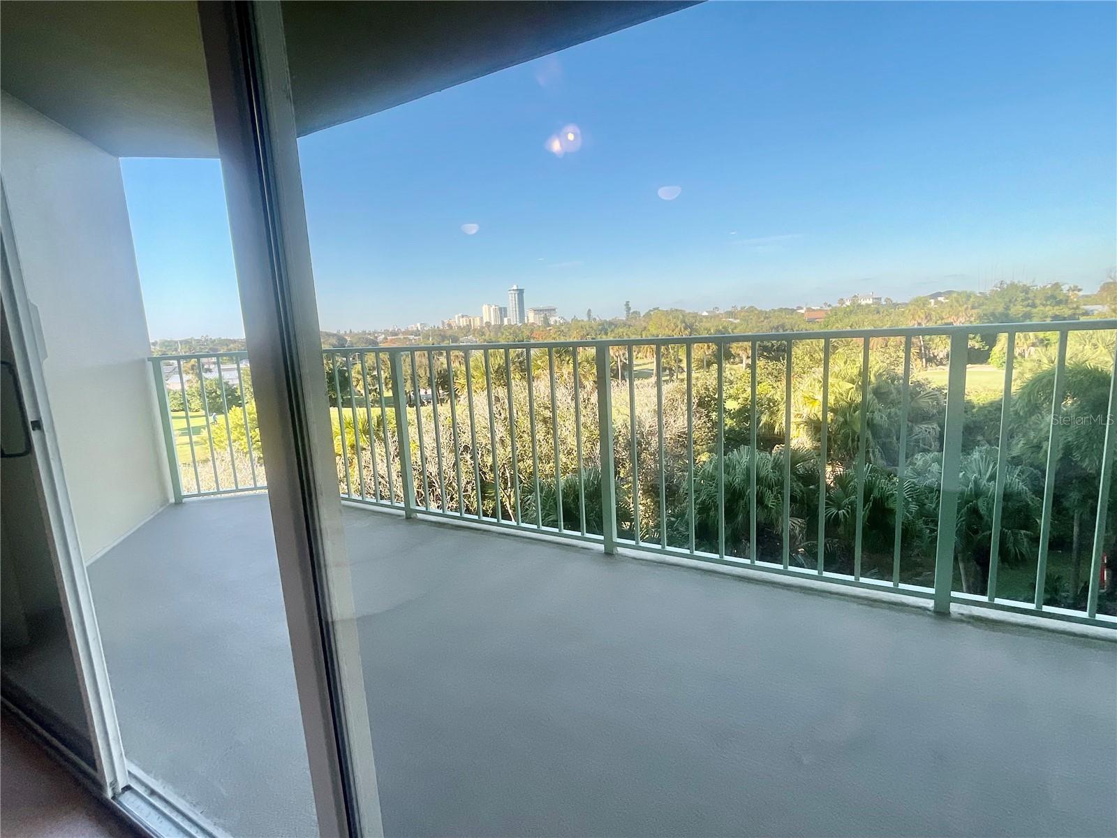 OCEANS CLOVERLEAF NORTH - Residential