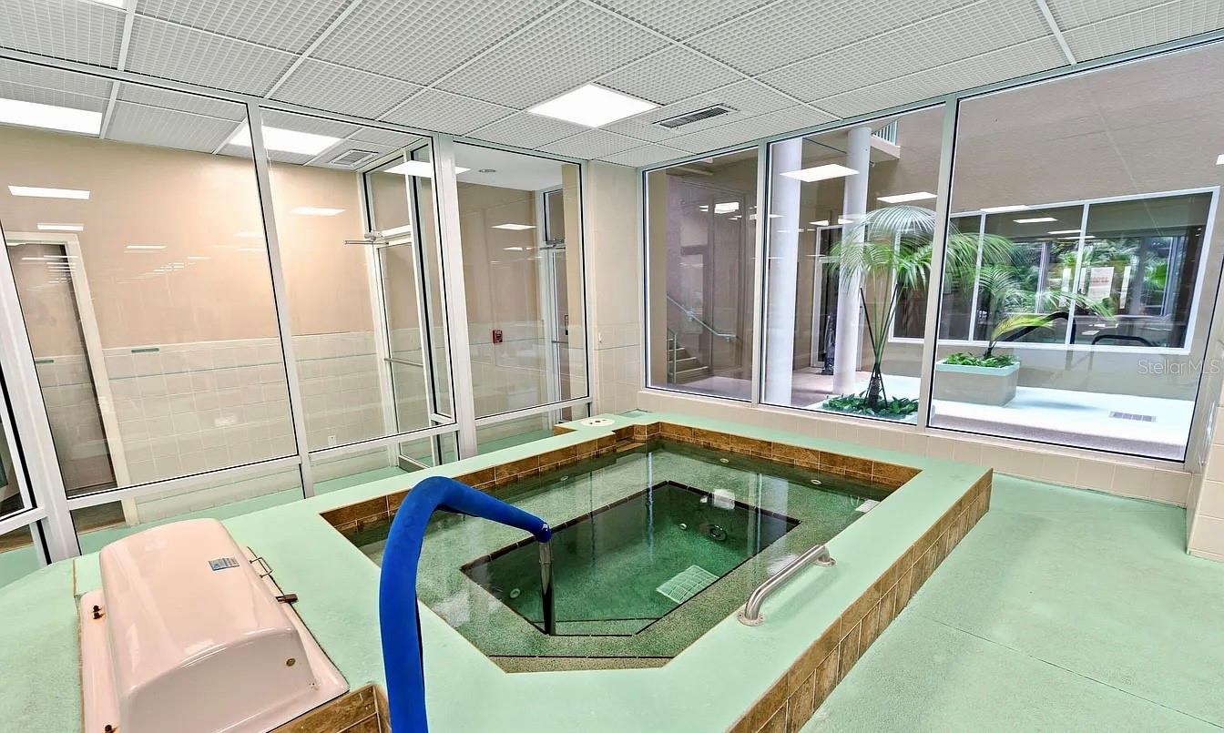 OCEANS CLOVERLEAF NORTH - Residential