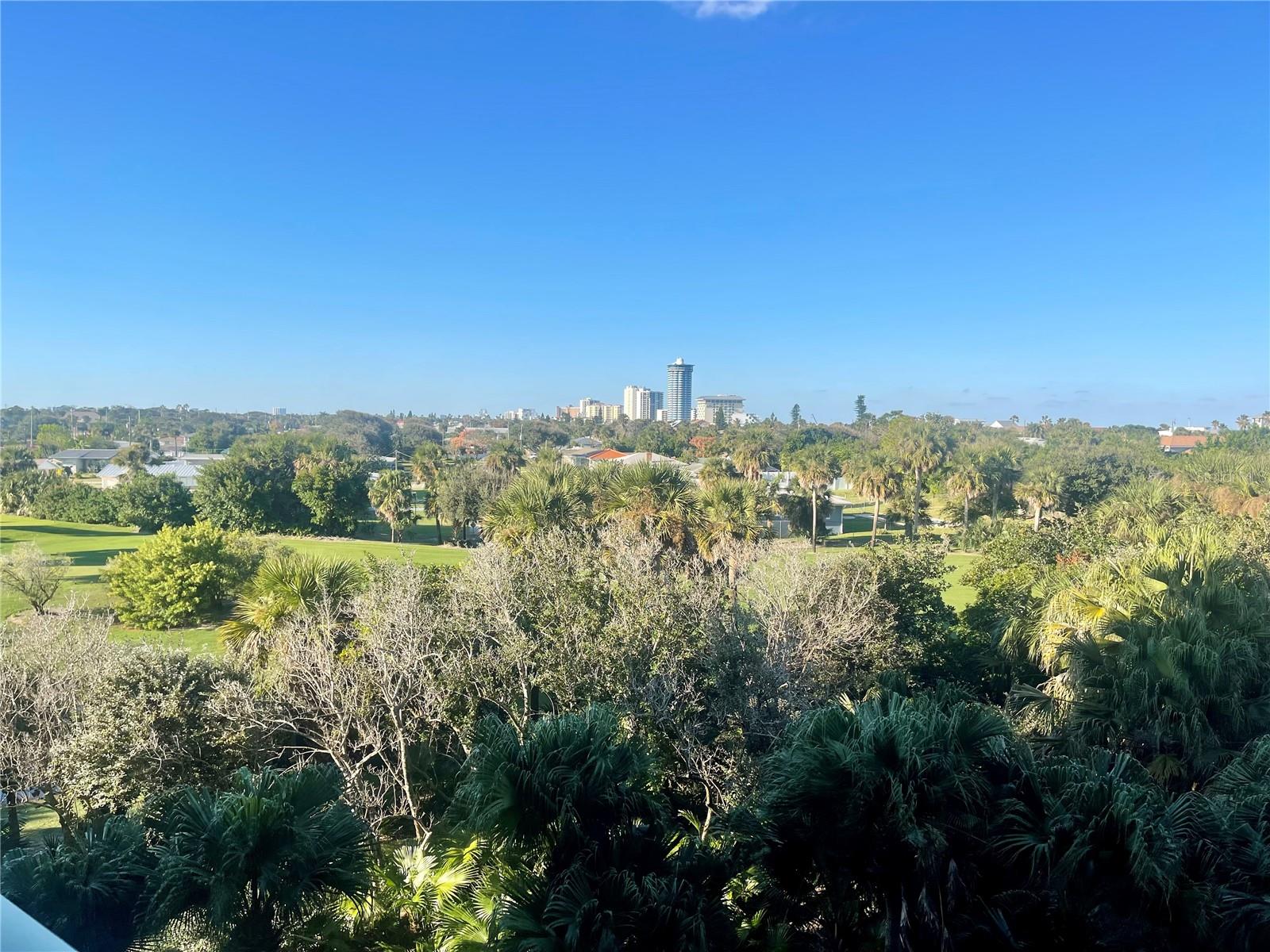 OCEANS CLOVERLEAF NORTH - Residential