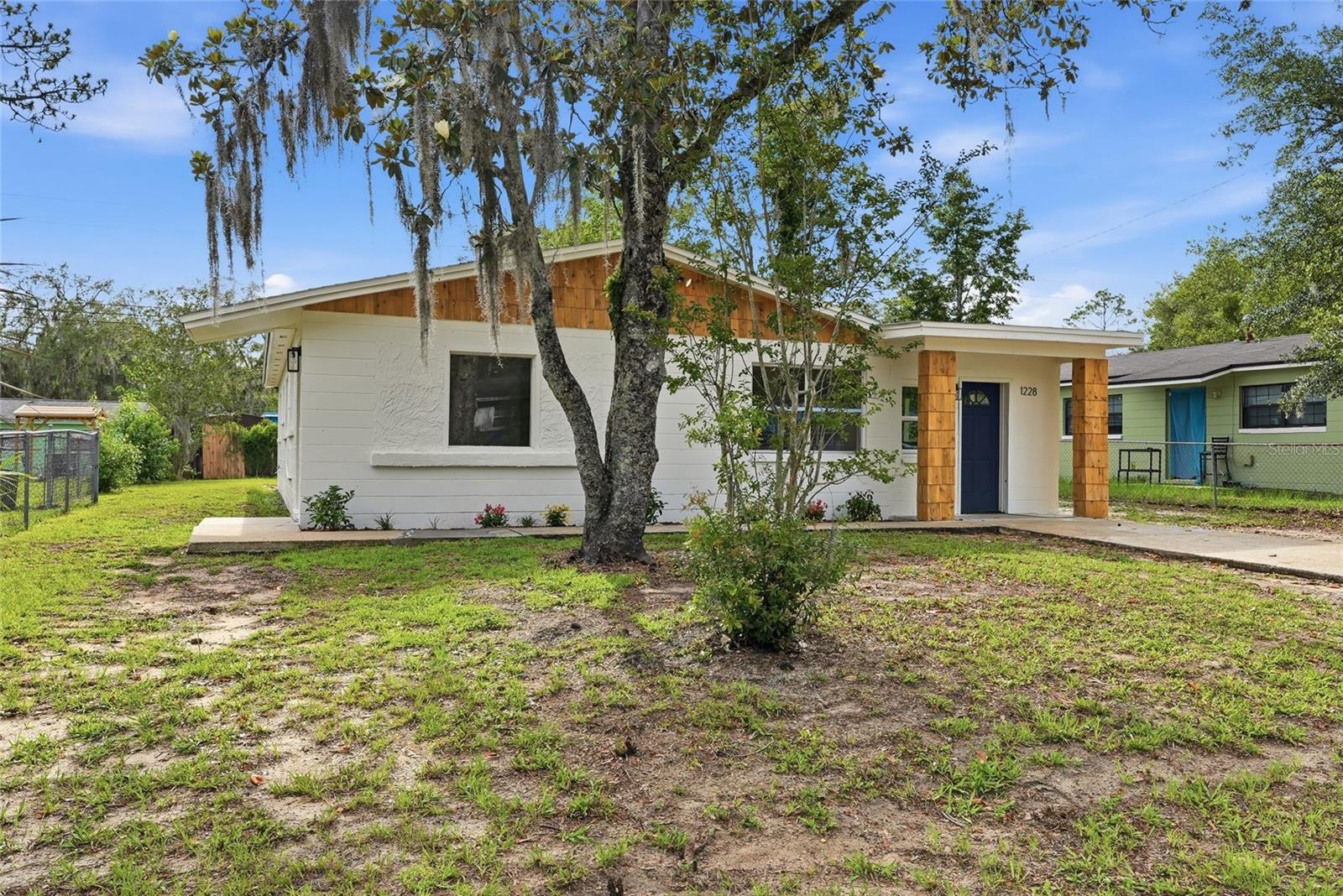 1228 SE 19TH STREET
