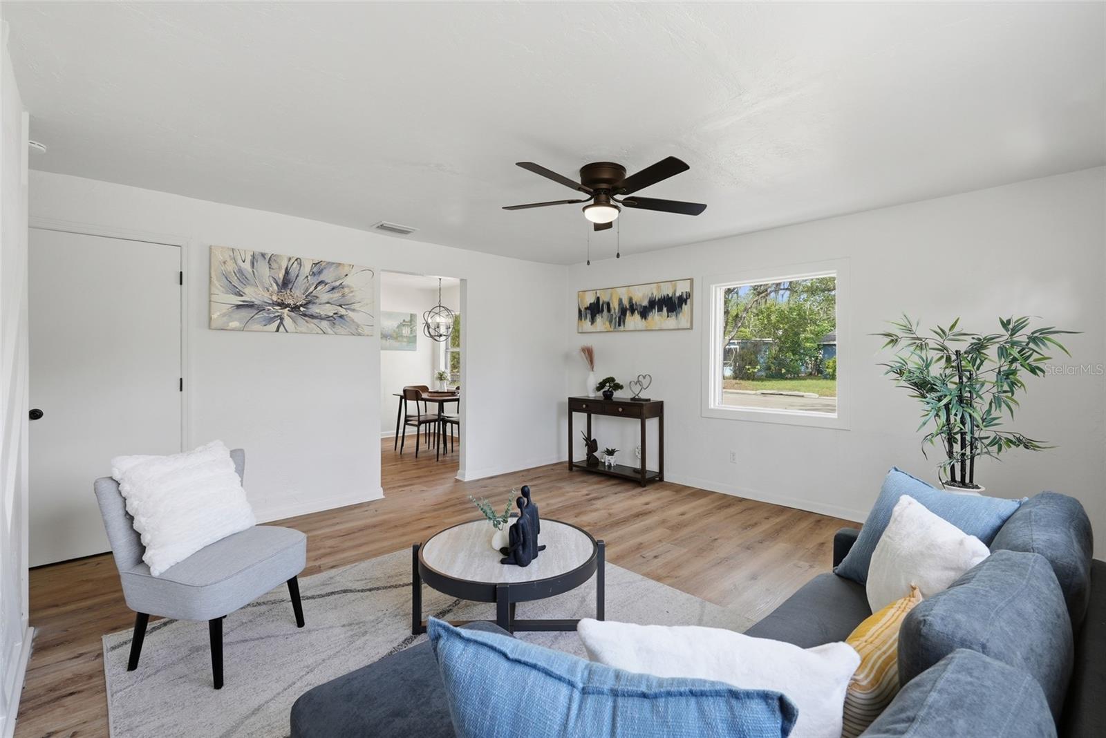 LINCOLN ESTATES - Residential