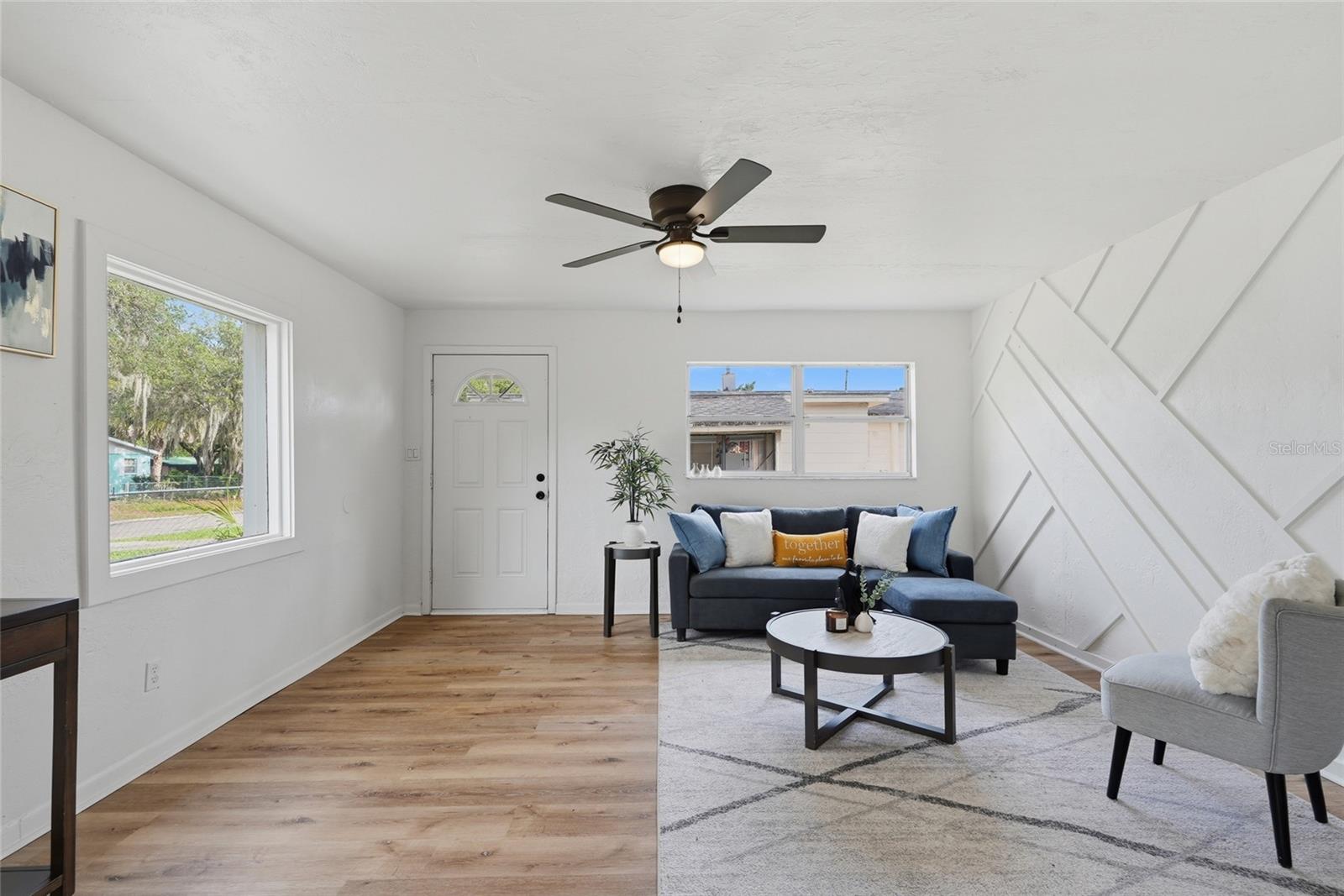 LINCOLN ESTATES - Residential