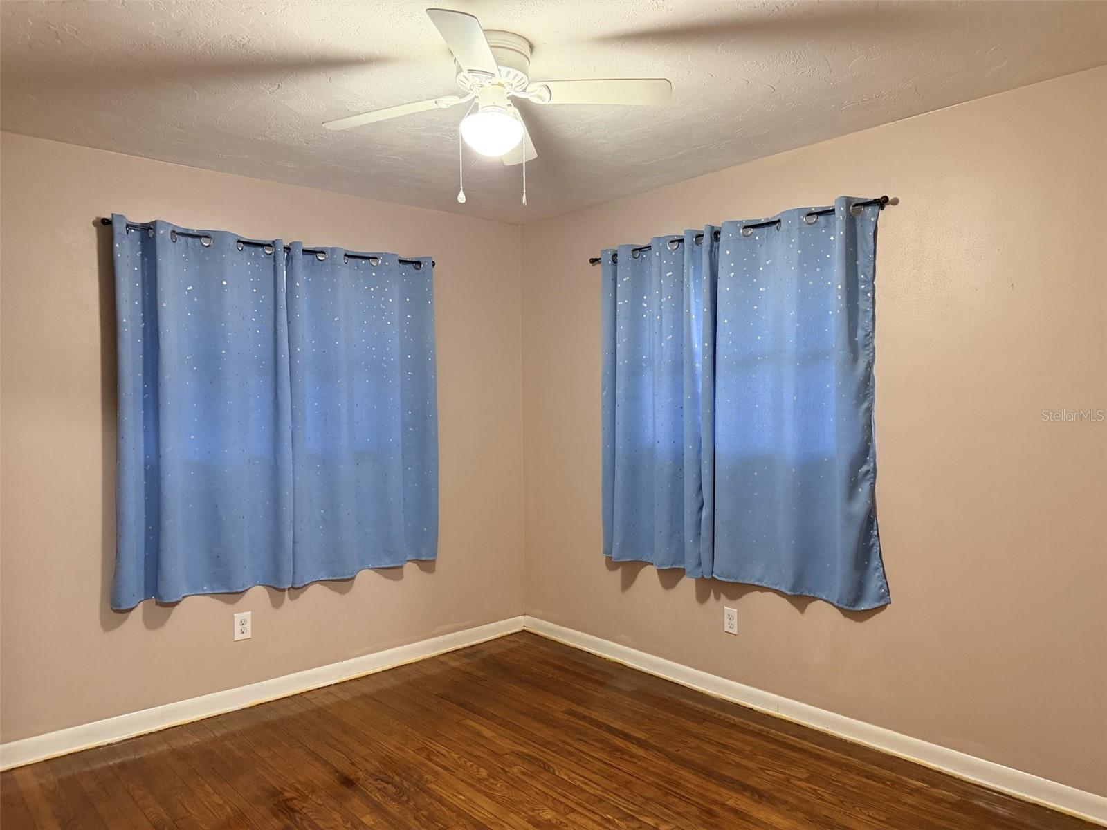 FRUITLAND HEIGHTS - Residential