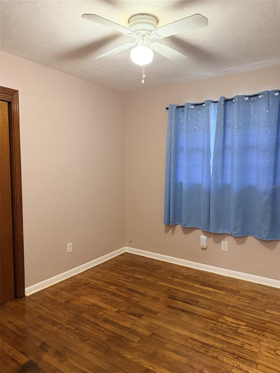 FRUITLAND HEIGHTS - Residential