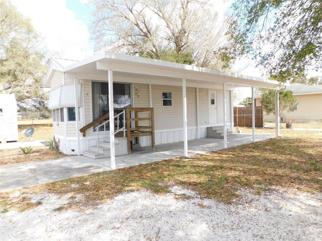 Photo of 1548 NE Strickland Street, Arcadia, FL 34266 (MLS # C7522928)