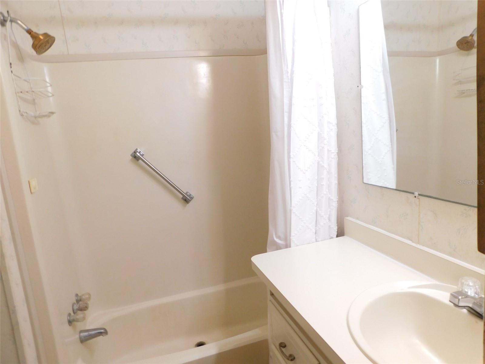 ORANGE PARK ESTATES - Residential