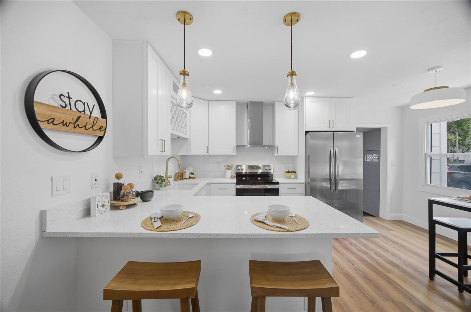 SEMINOLE CREST - Residential