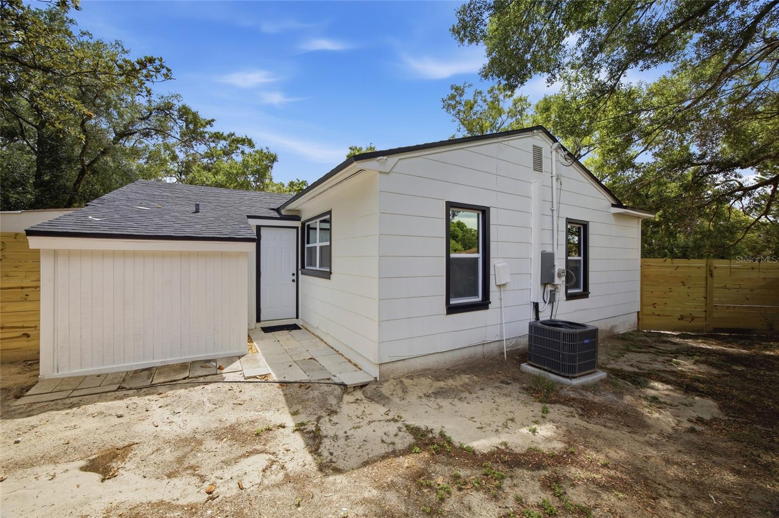 SEMINOLE CREST - Residential