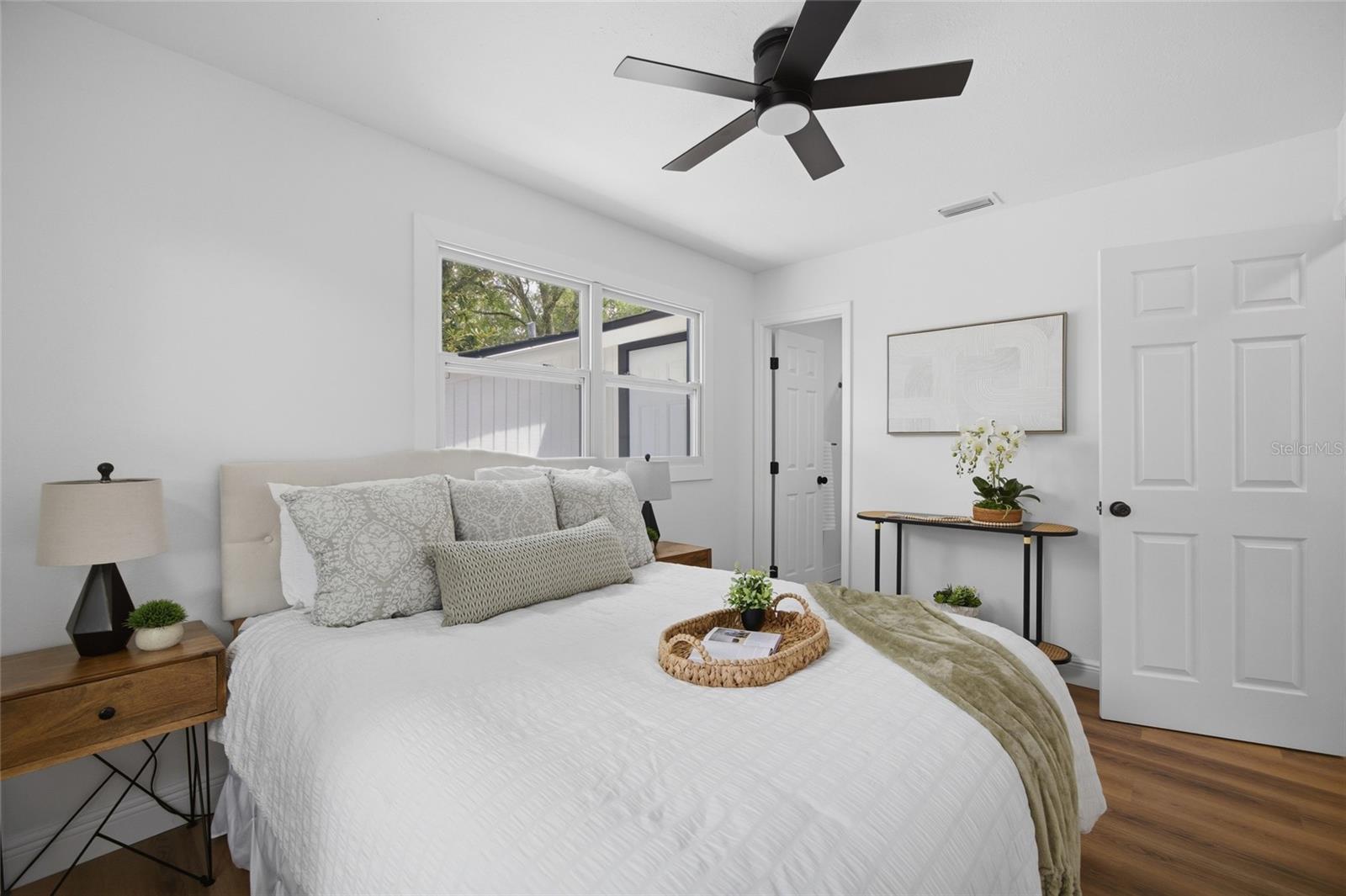 SEMINOLE CREST - Residential