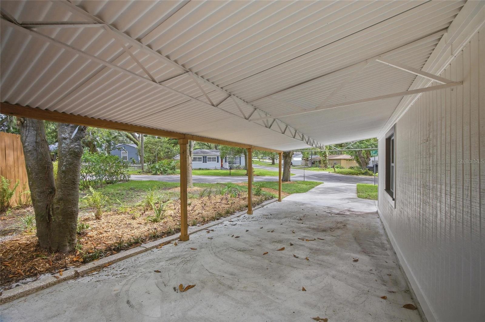 SEMINOLE CREST - Residential