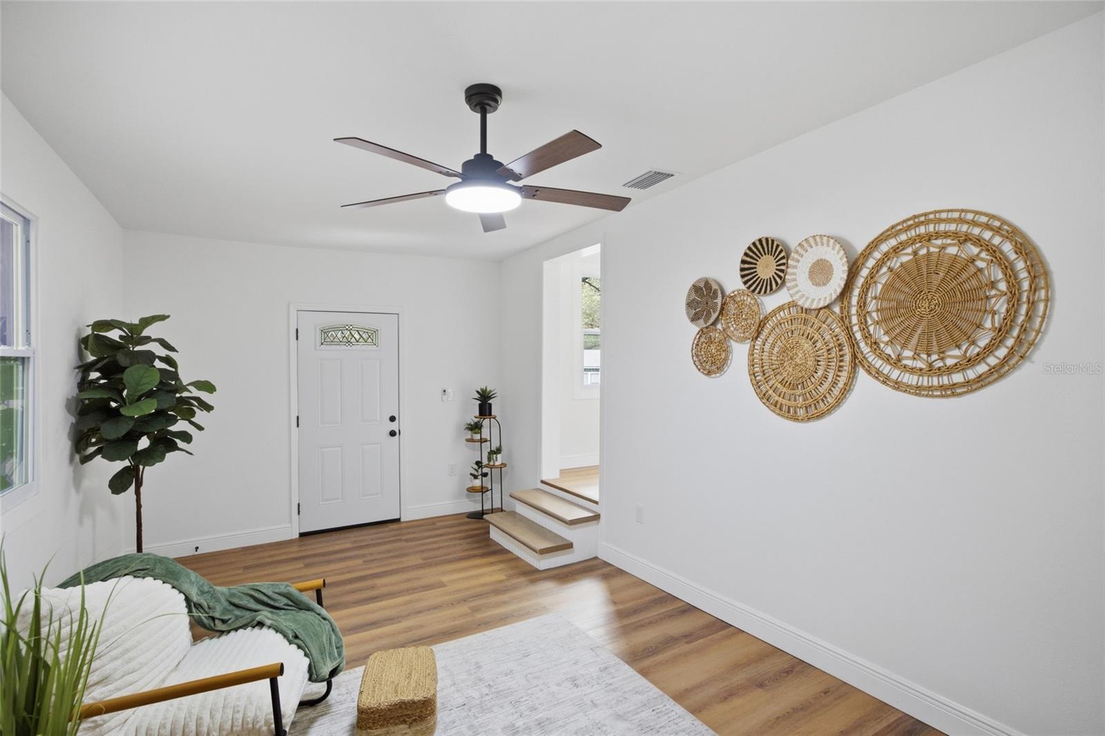 SEMINOLE CREST - Residential