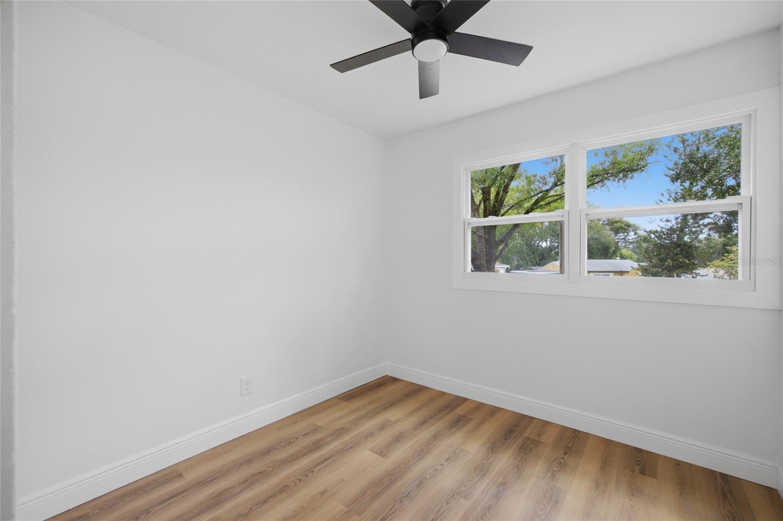 SEMINOLE CREST - Residential