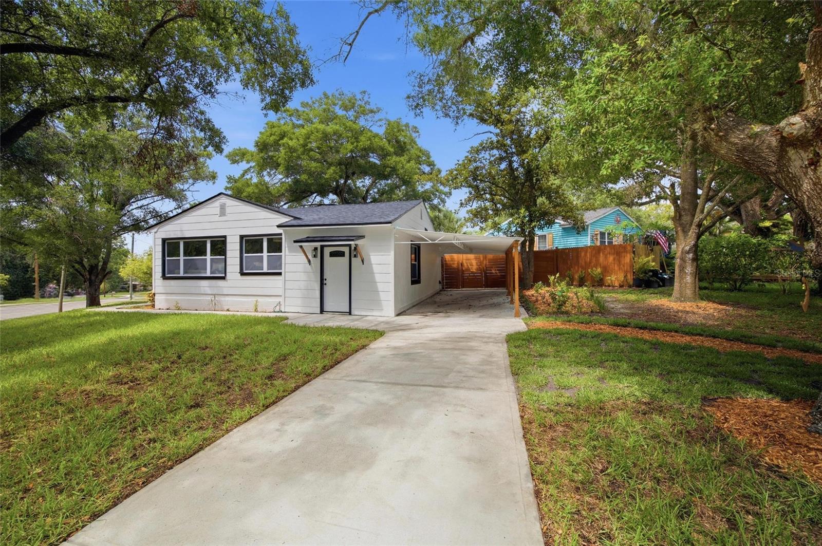 SEMINOLE CREST - Residential