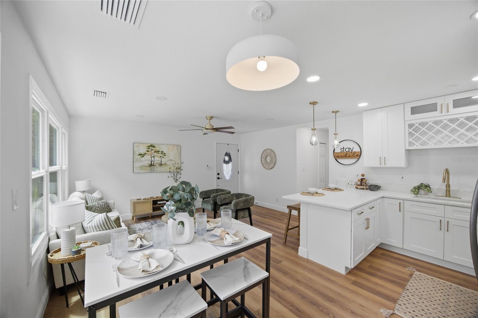 SEMINOLE CREST - Residential