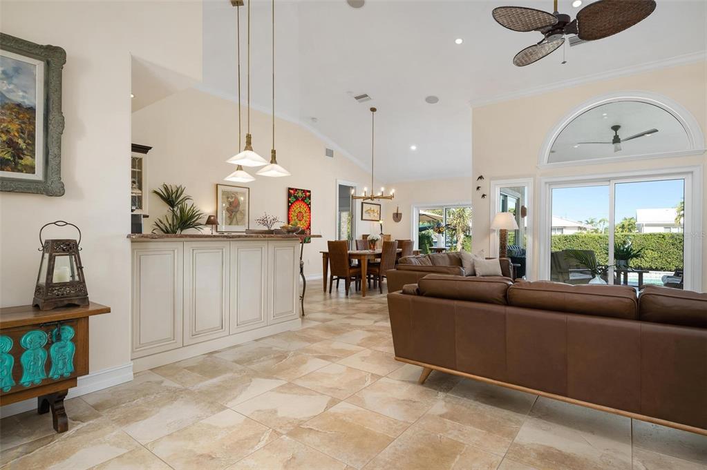 KEY ROYALE 13TH ADD - Residential