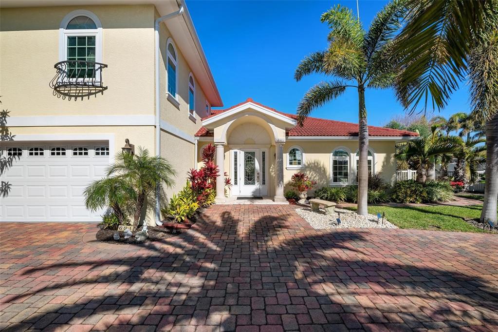 KEY ROYALE 13TH ADD - Residential