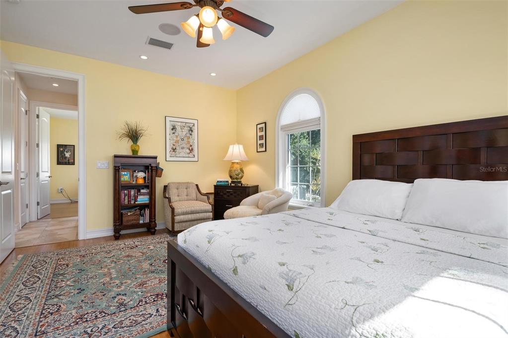 KEY ROYALE 13TH ADD - Residential