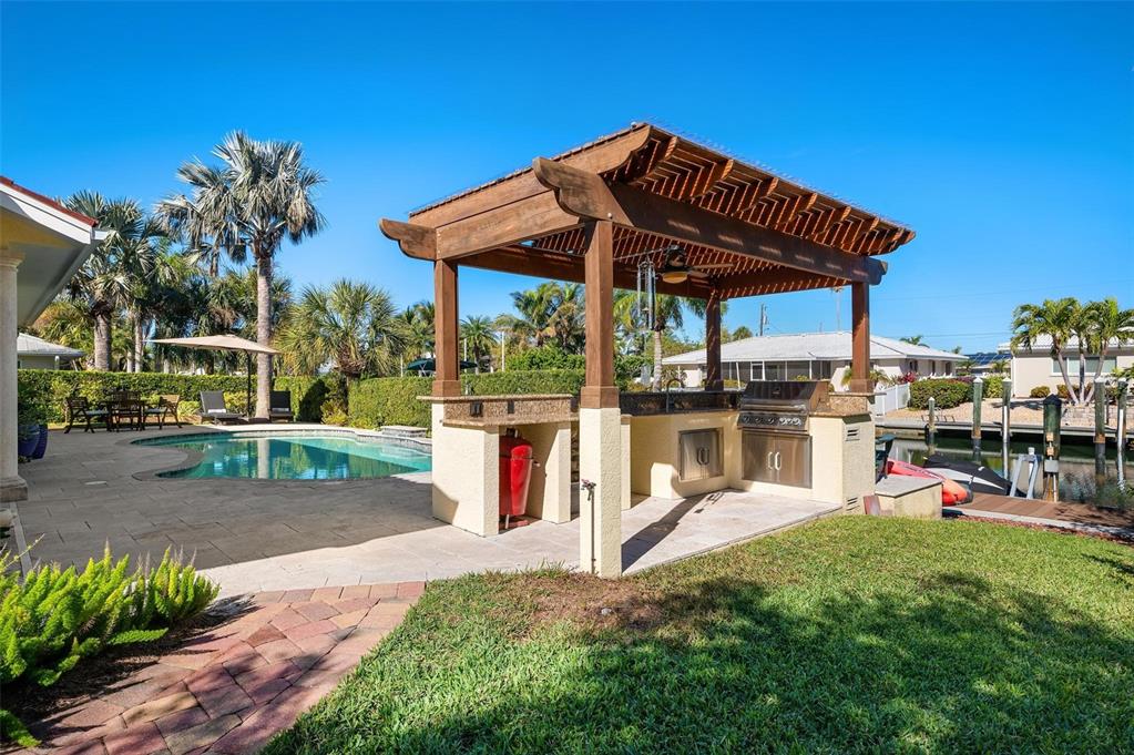 KEY ROYALE 13TH ADD - Residential