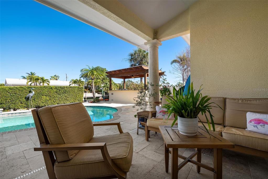 KEY ROYALE 13TH ADD - Residential