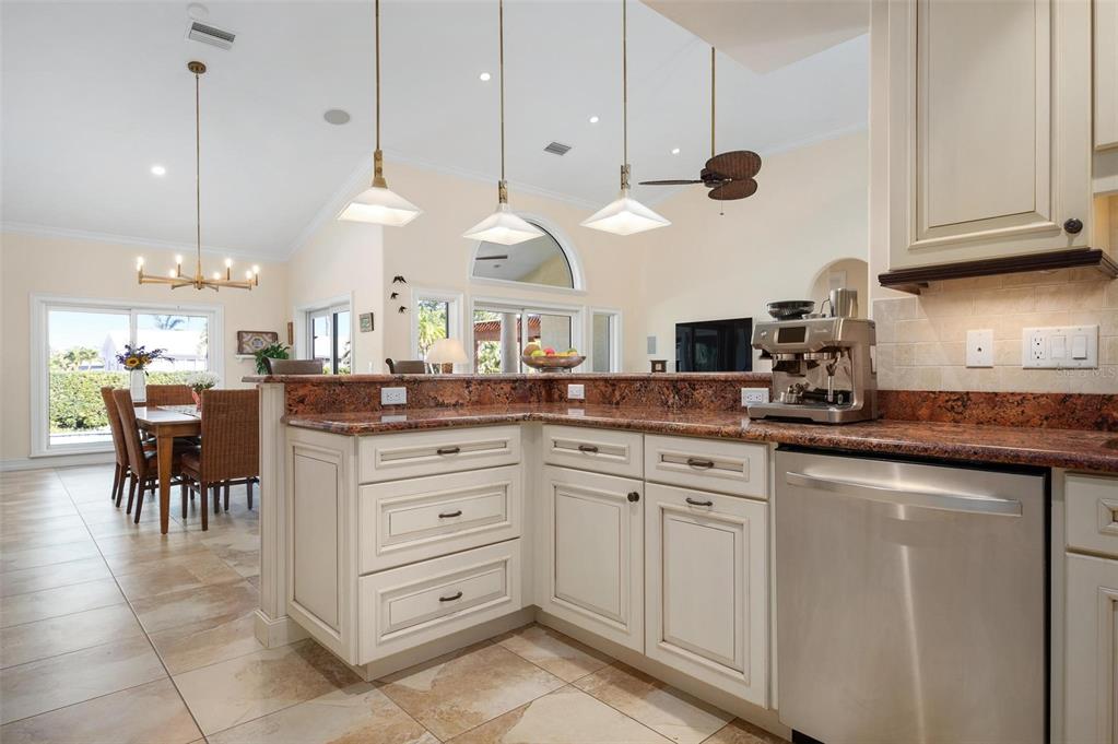 KEY ROYALE 13TH ADD - Residential