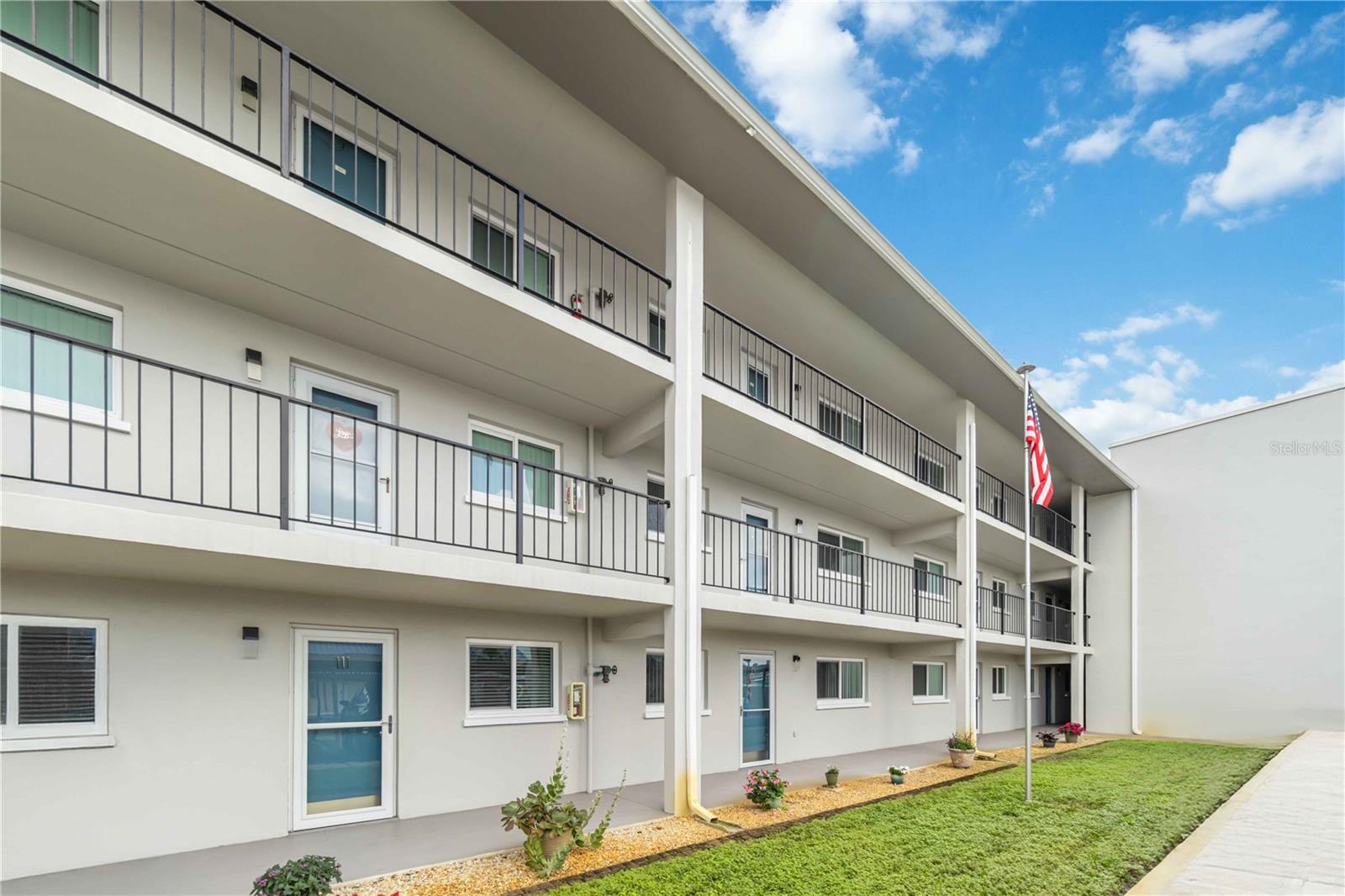 649 S TAMIAMI TRAIL 210