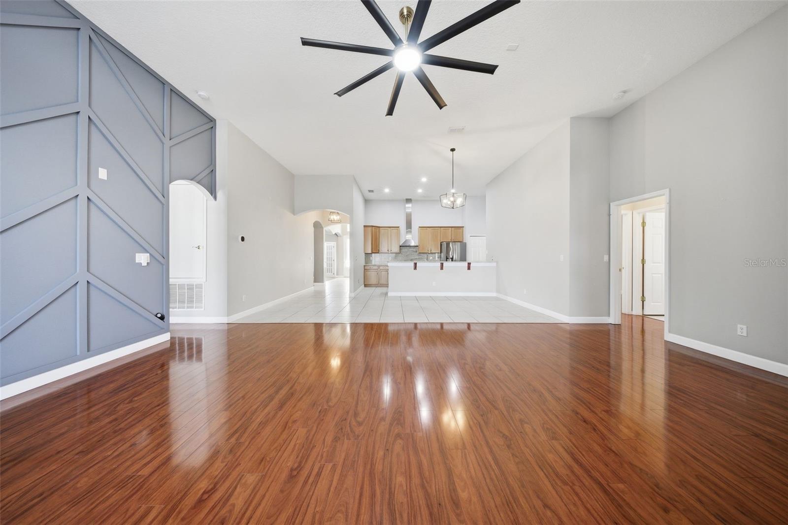 VISTA LAKES VILLAGE N-13 WAVERLY - Residential