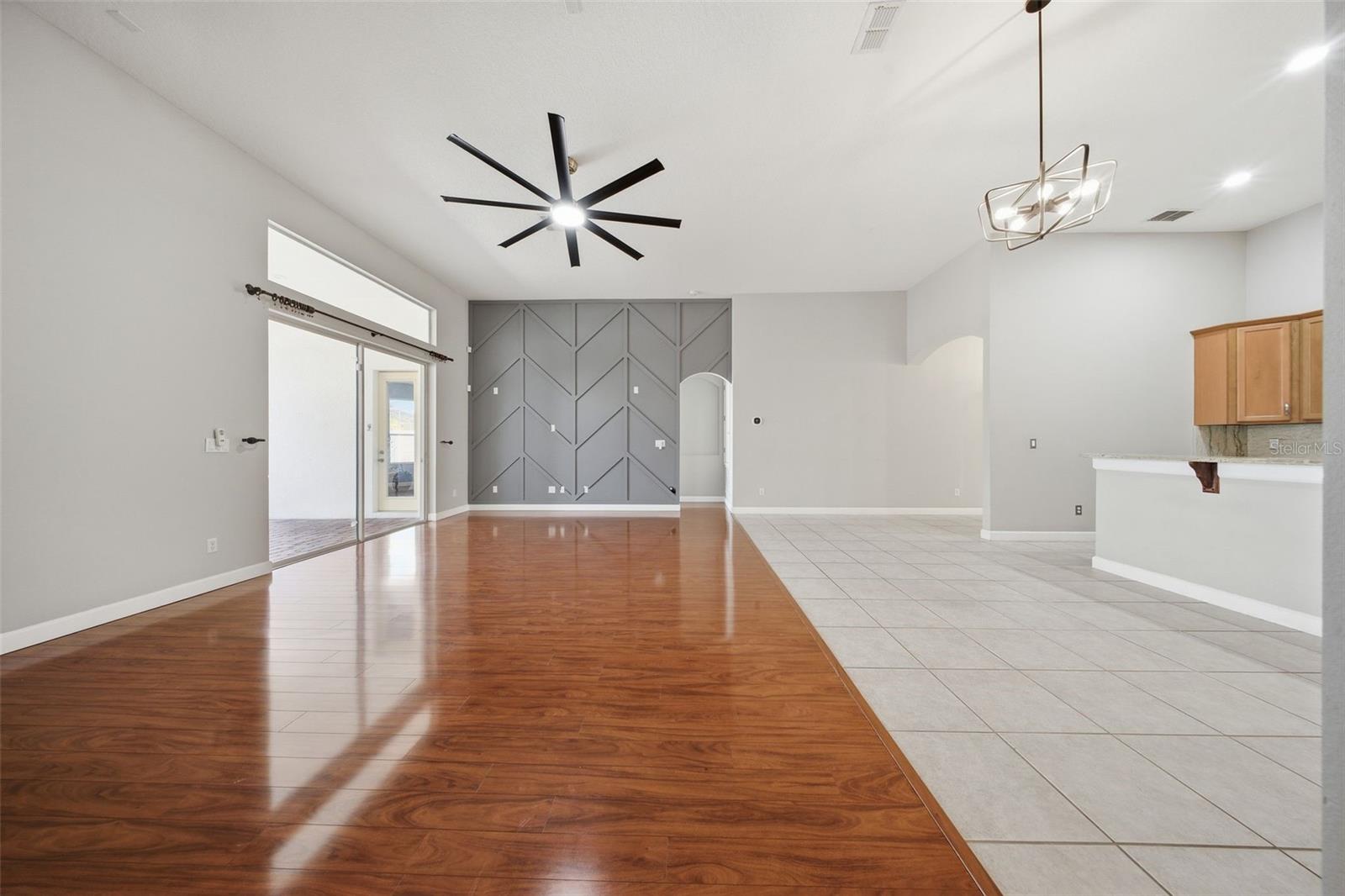 VISTA LAKES VILLAGE N-13 WAVERLY - Residential