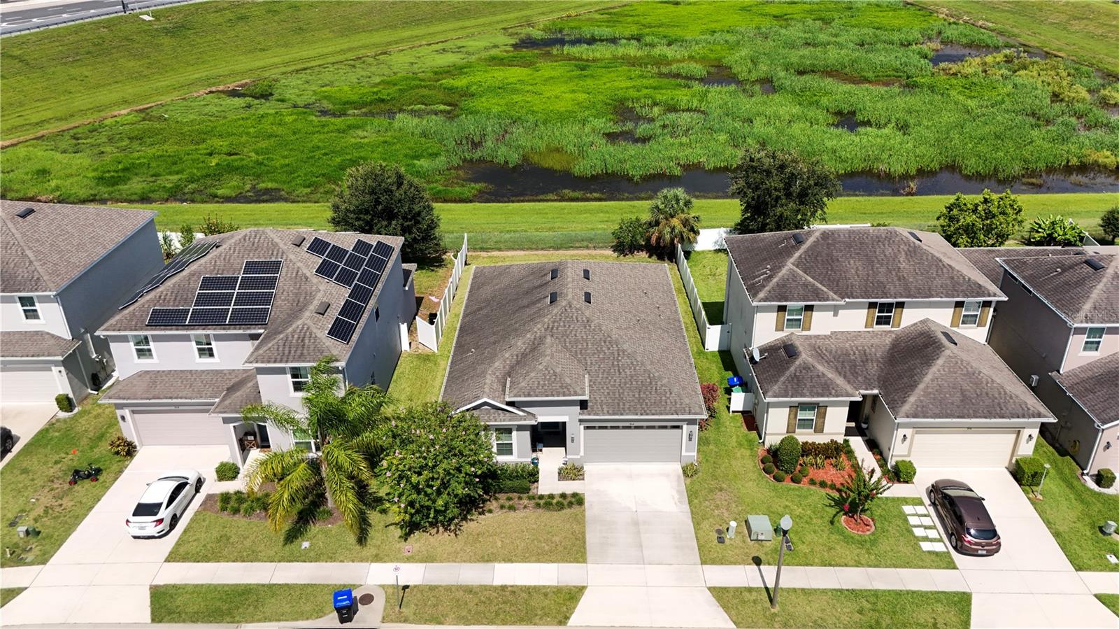 902 GRAND HILLTOP DRIVE