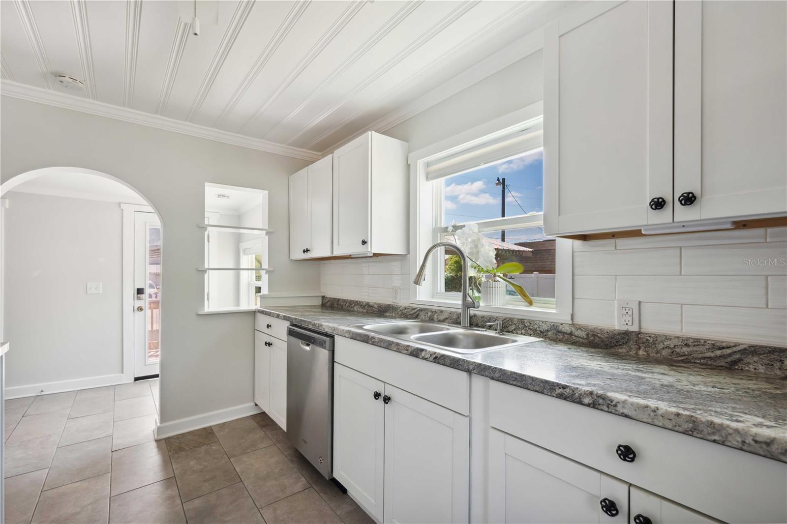 BUSHNELL - Residential