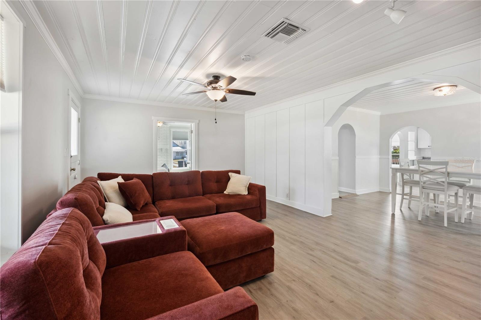 BUSHNELL - Residential