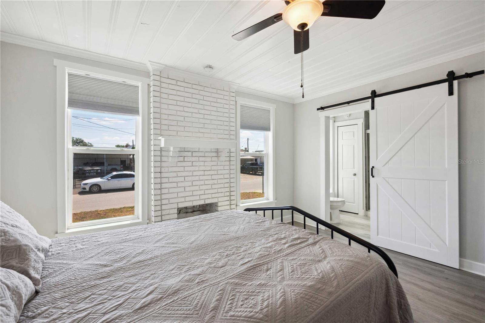 BUSHNELL - Residential