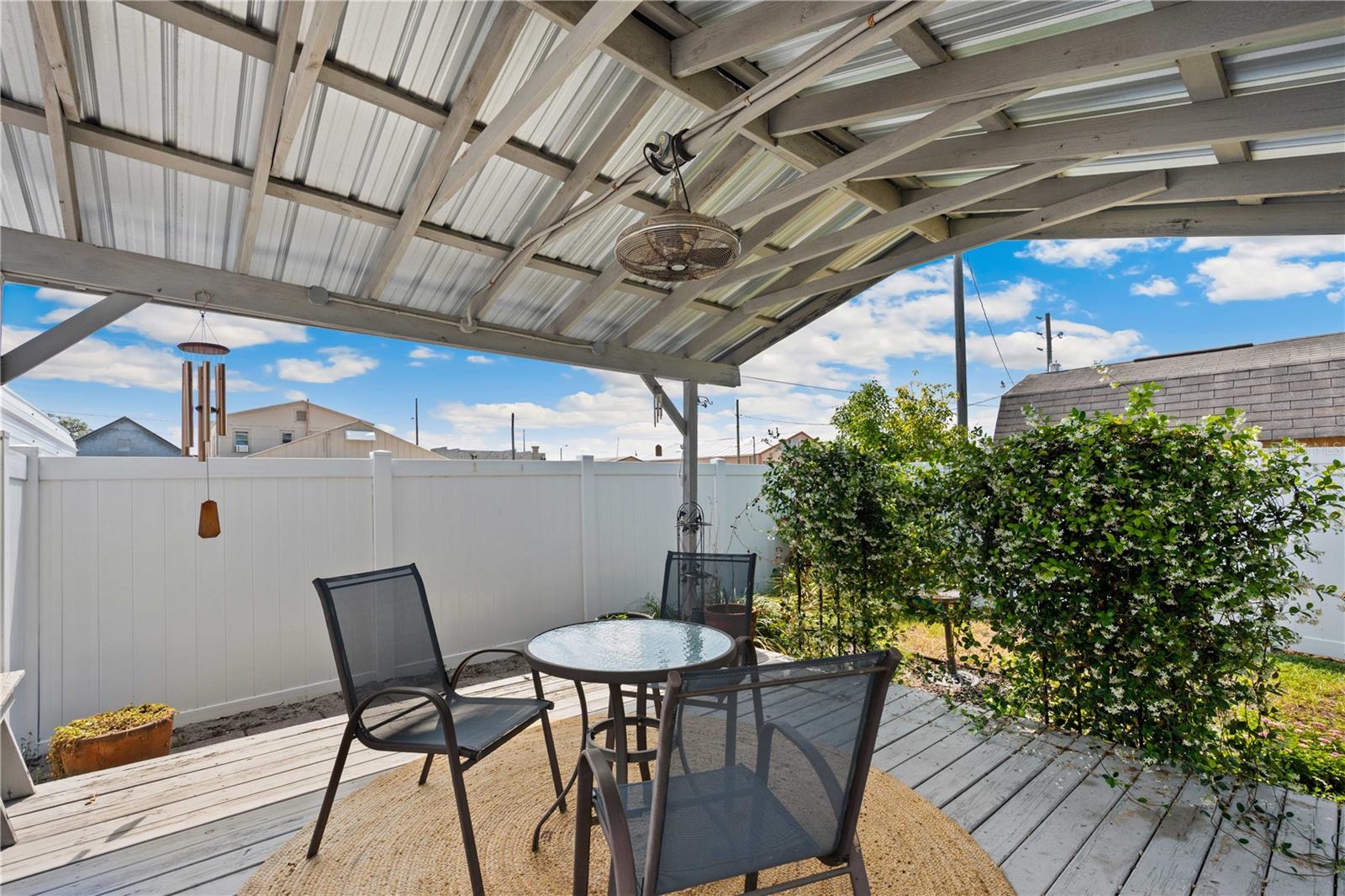 BUSHNELL - Residential