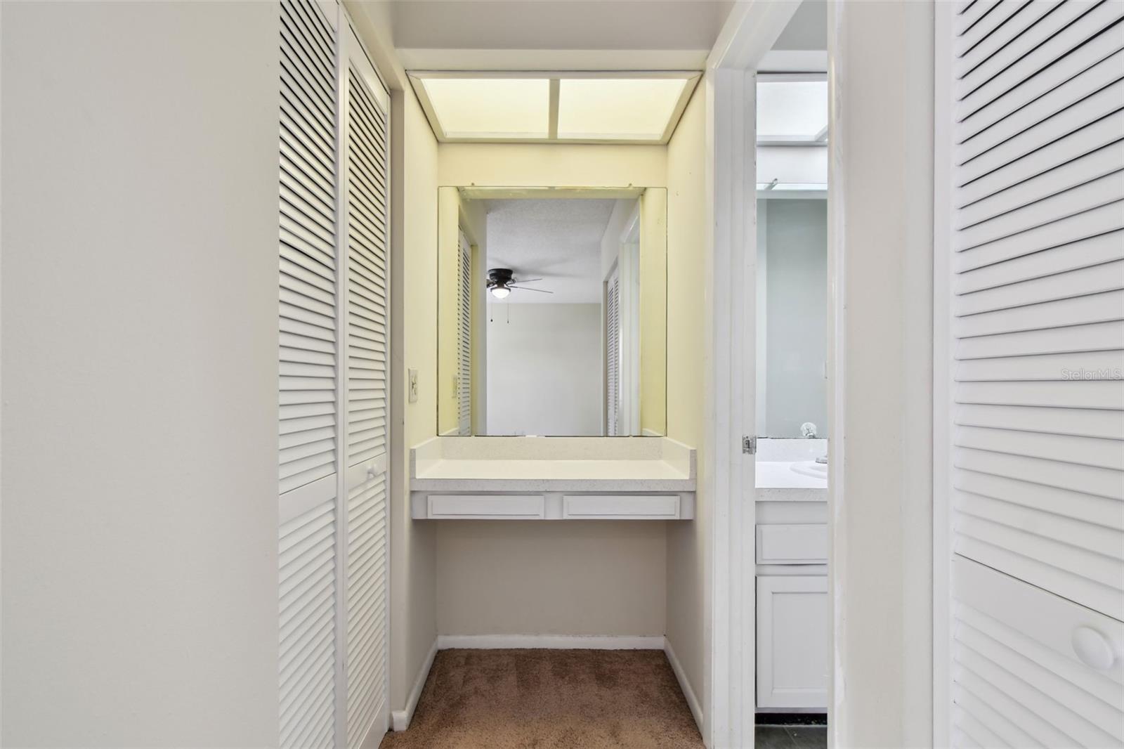 EAST LAKE WOODLANDS WOODS LANDING TWNHMS - Residential Lease