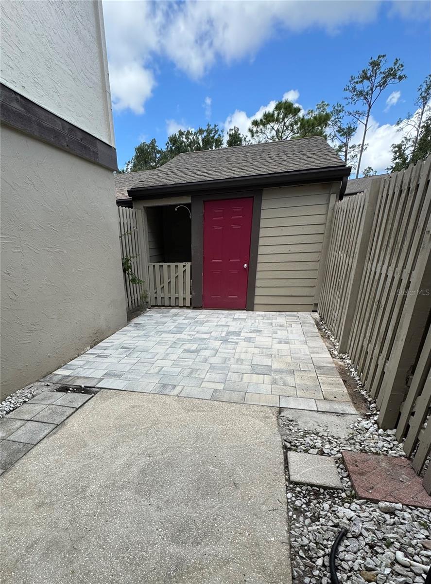 EAST LAKE WOODLANDS WOODS LANDING TWNHMS - Residential Lease