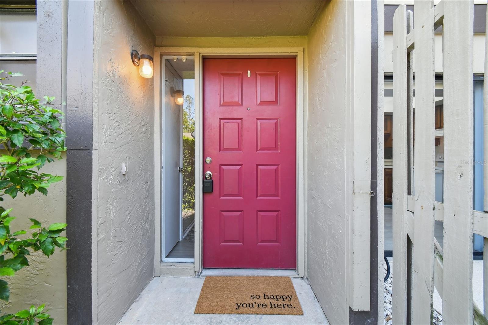 EAST LAKE WOODLANDS WOODS LANDING TWNHMS - Residential Lease