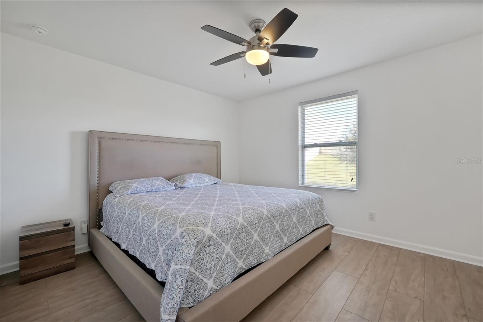 JOHNS LAKE LNDG PH 3 - Residential