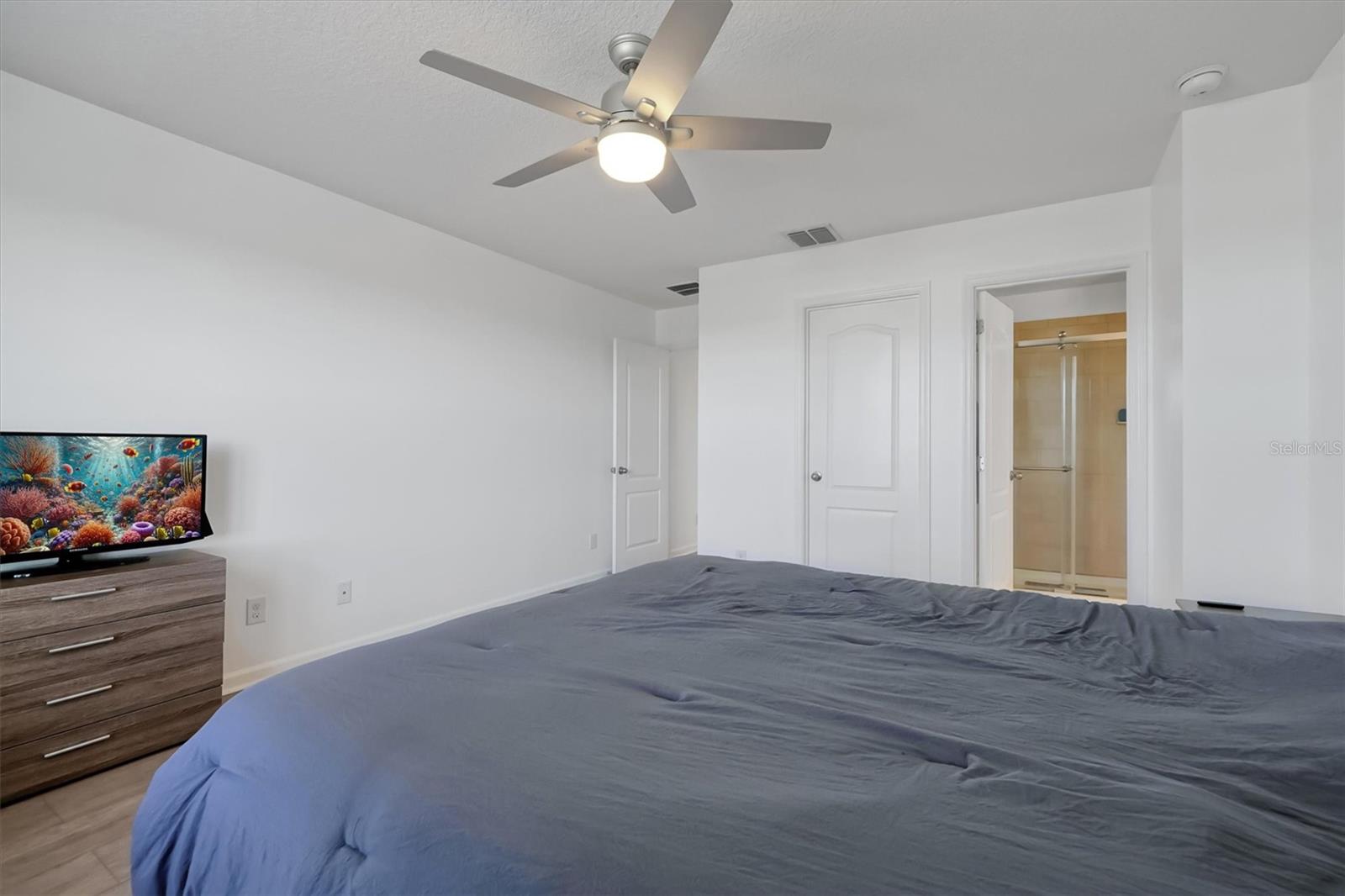 JOHNS LAKE LNDG PH 3 - Residential