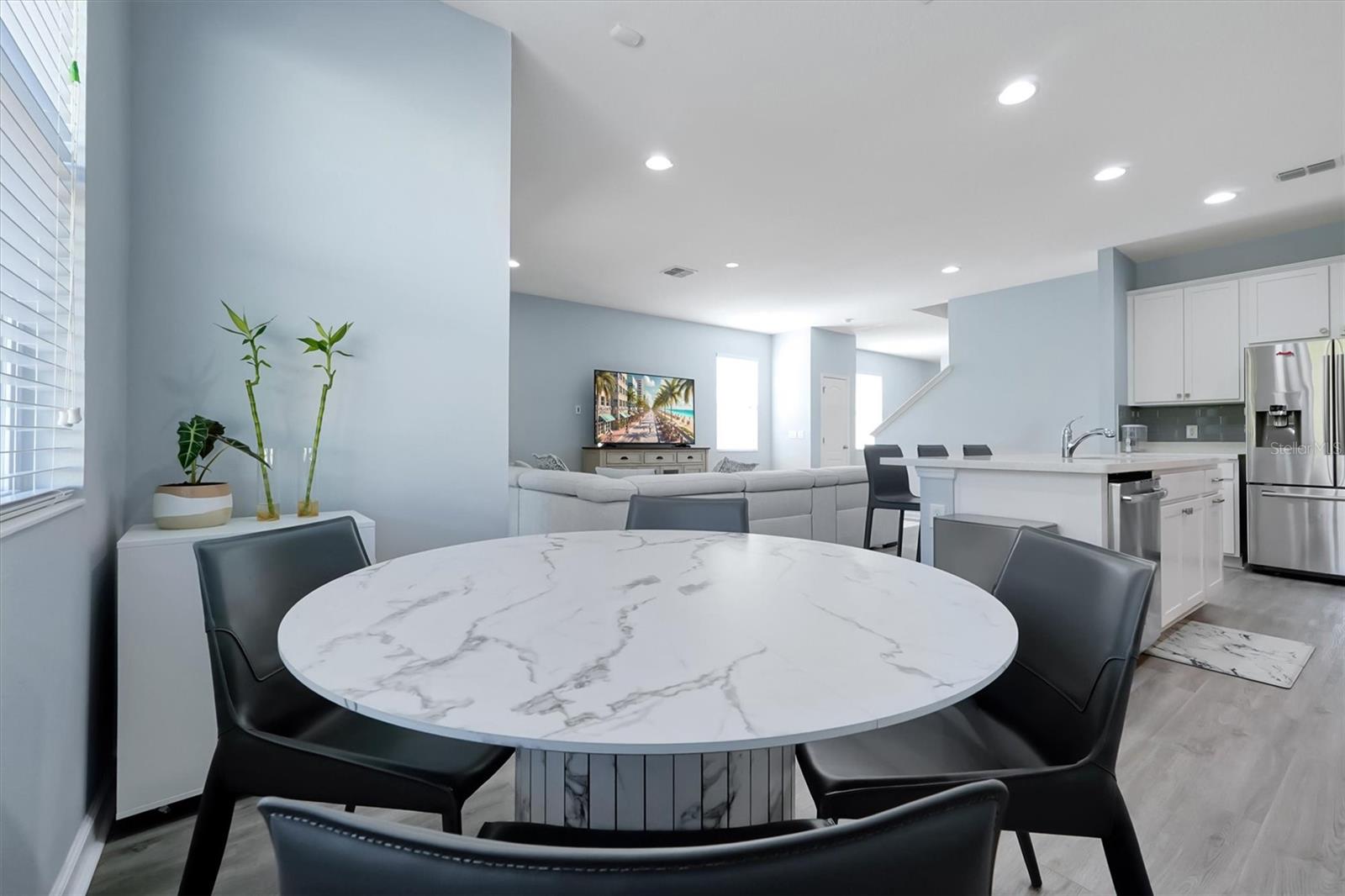 JOHNS LAKE LNDG PH 3 - Residential