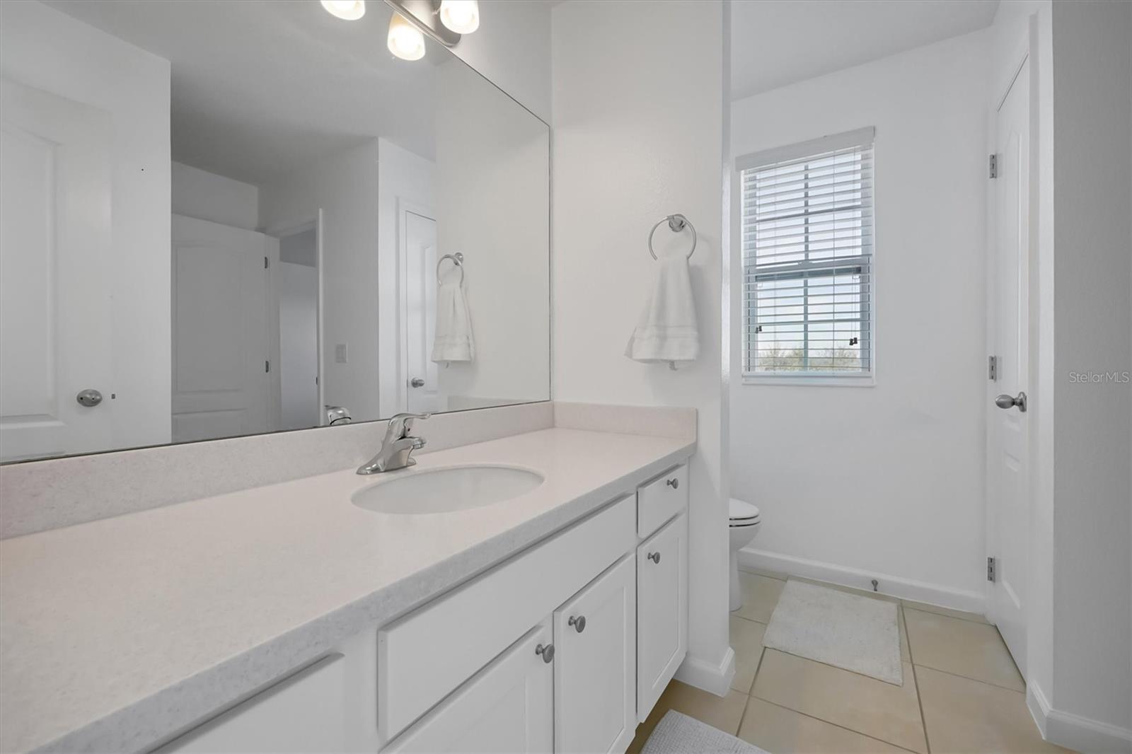 JOHNS LAKE LNDG PH 3 - Residential