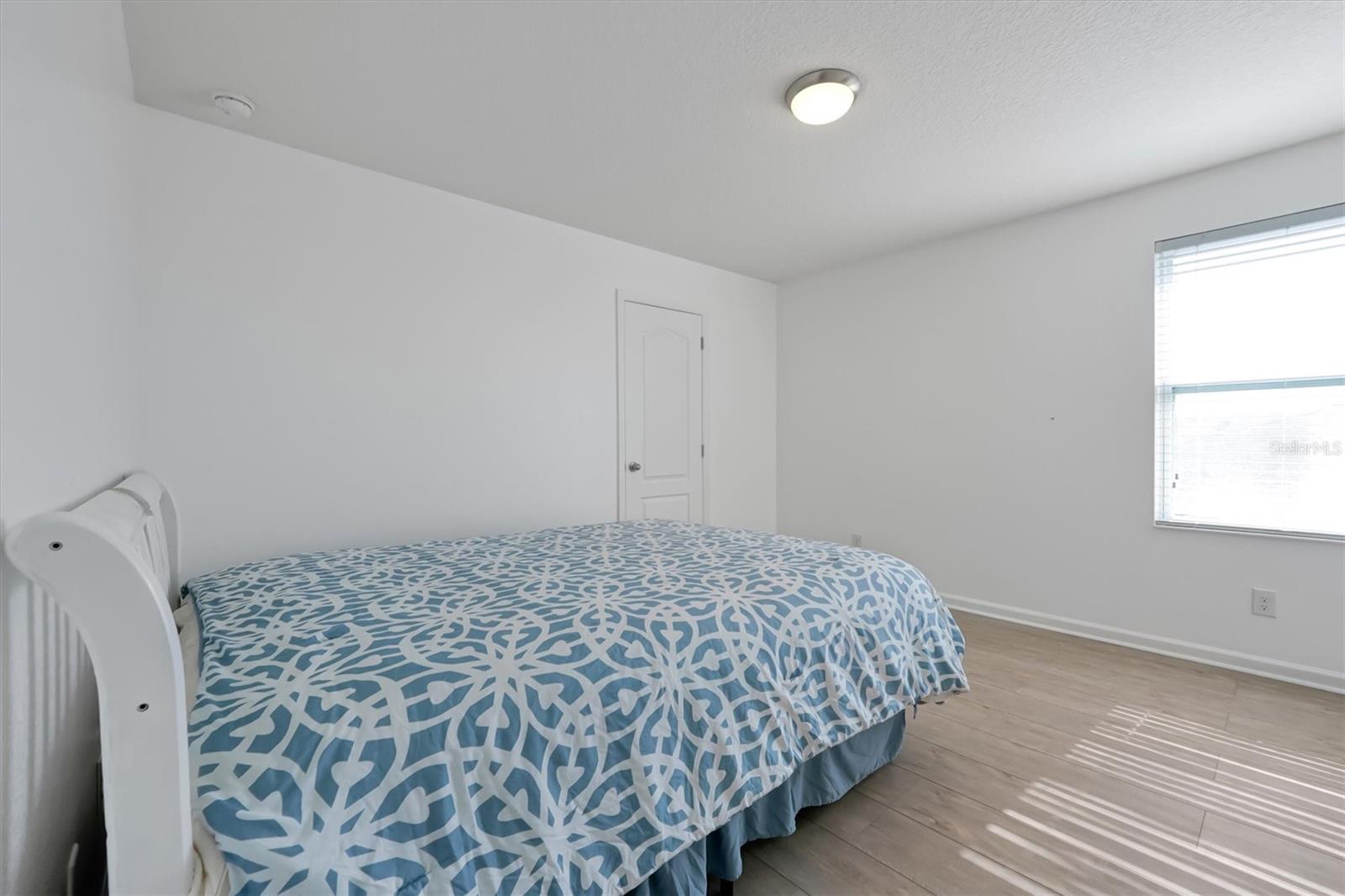 JOHNS LAKE LNDG PH 3 - Residential