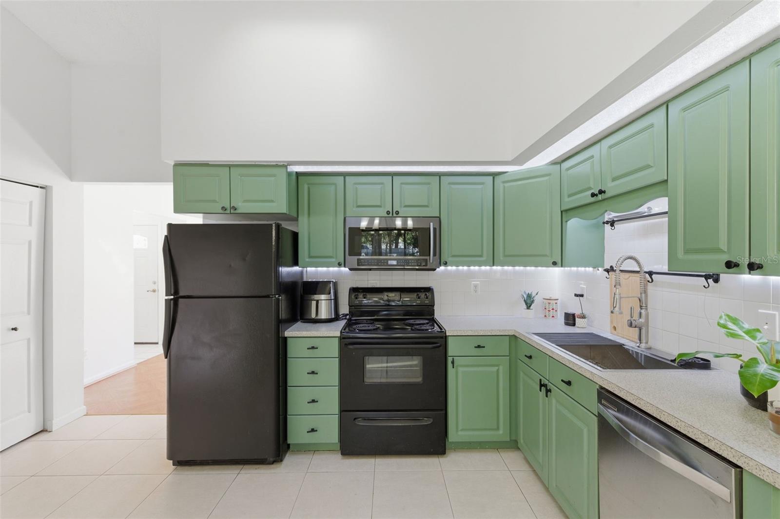 FAIRMOUNT PARK - Residential