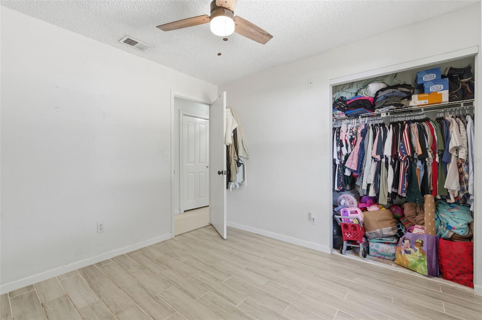 FAIRMOUNT PARK - Residential