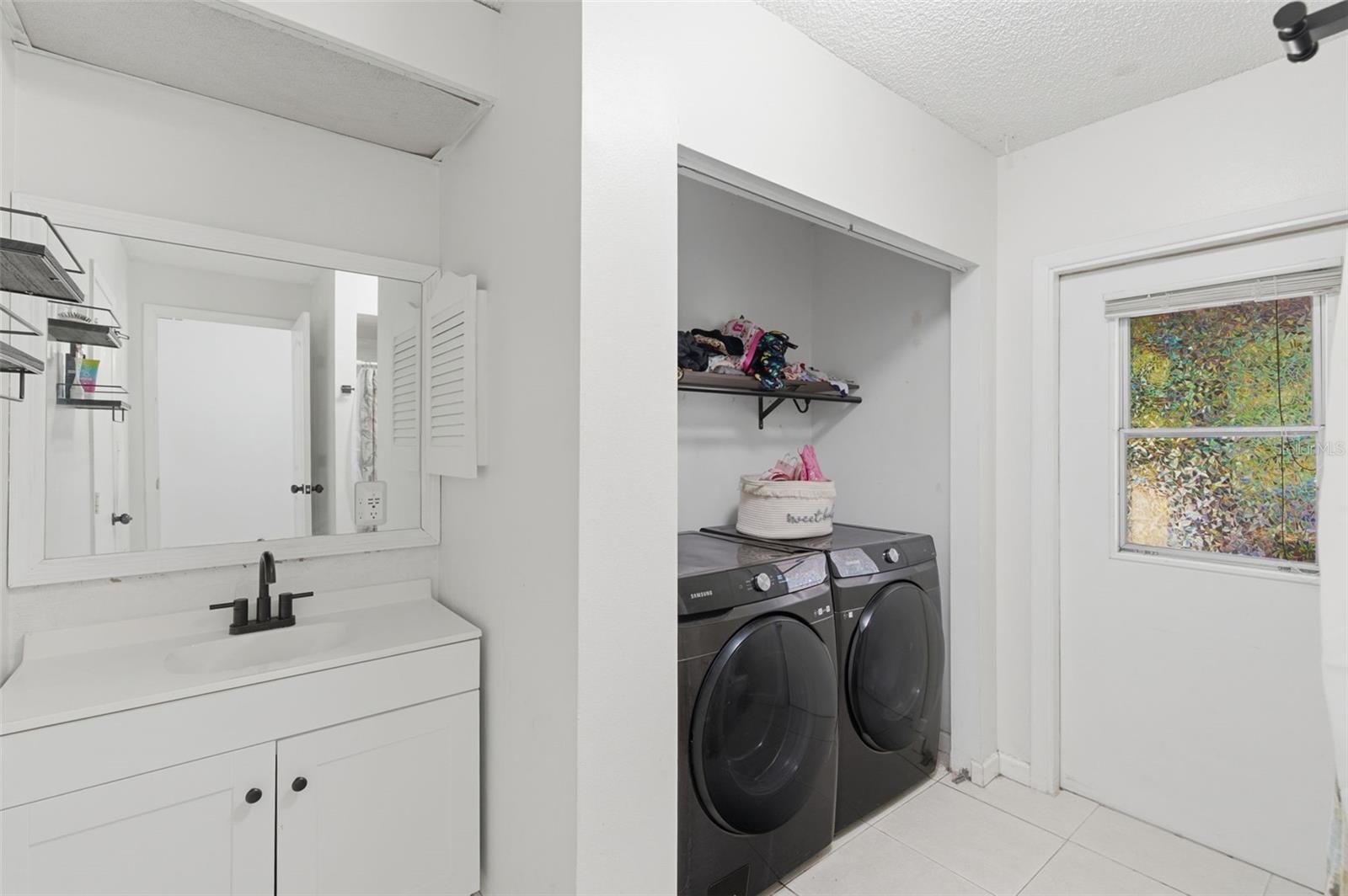 FAIRMOUNT PARK - Residential