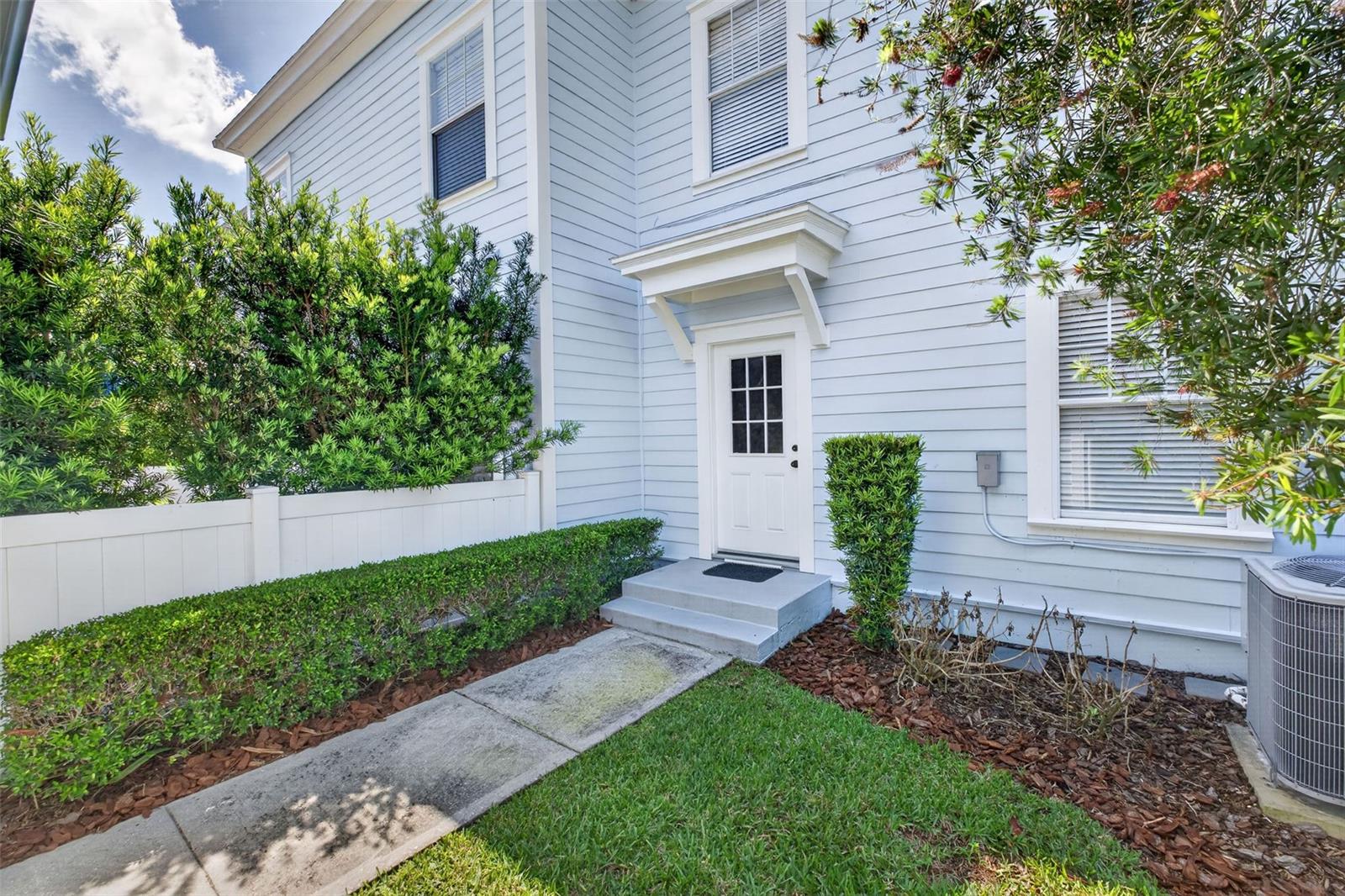 CELEBRATION ROSEVILLE CORNER - Residential