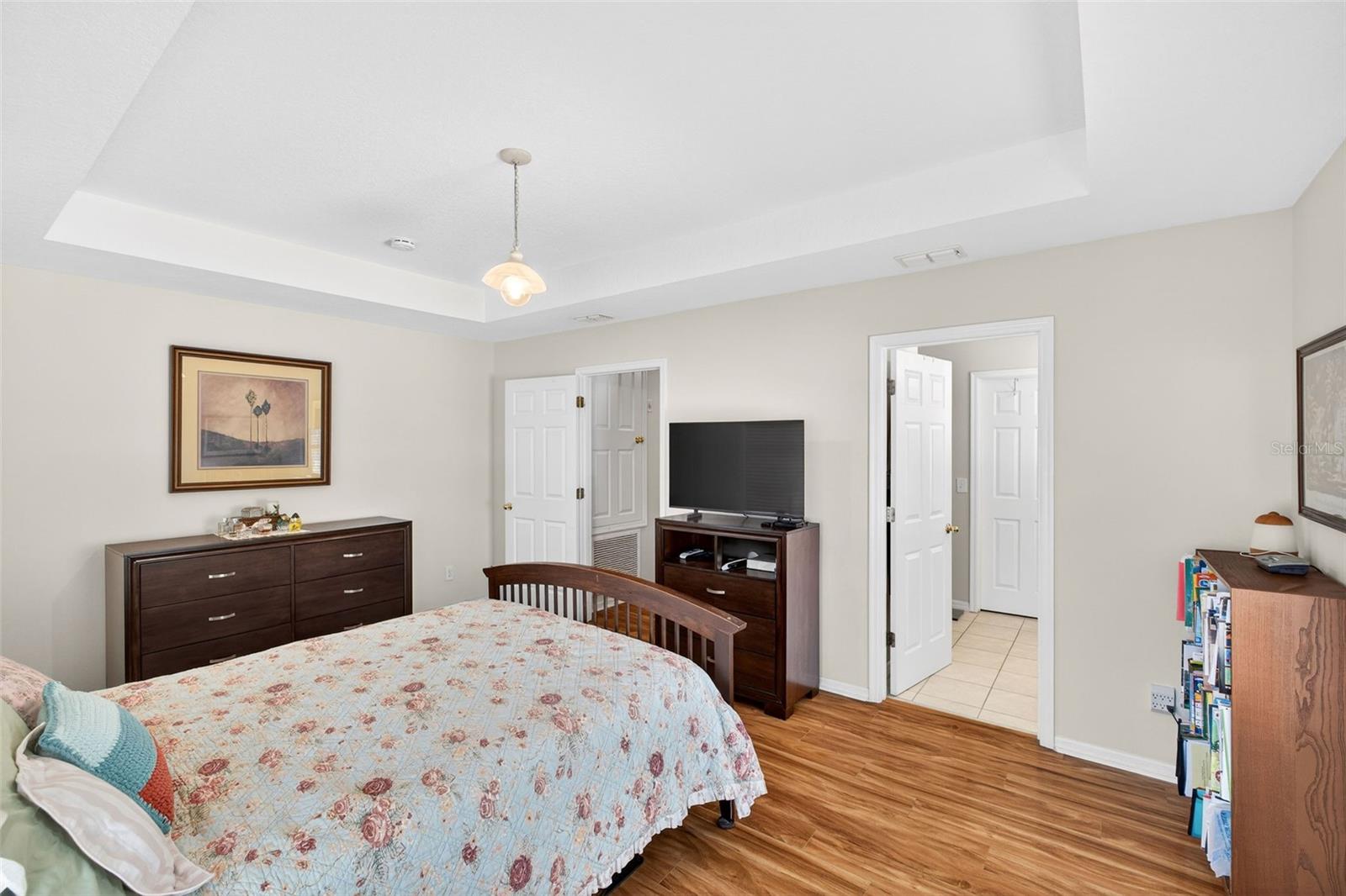 CELEBRATION ROSEVILLE CORNER - Residential