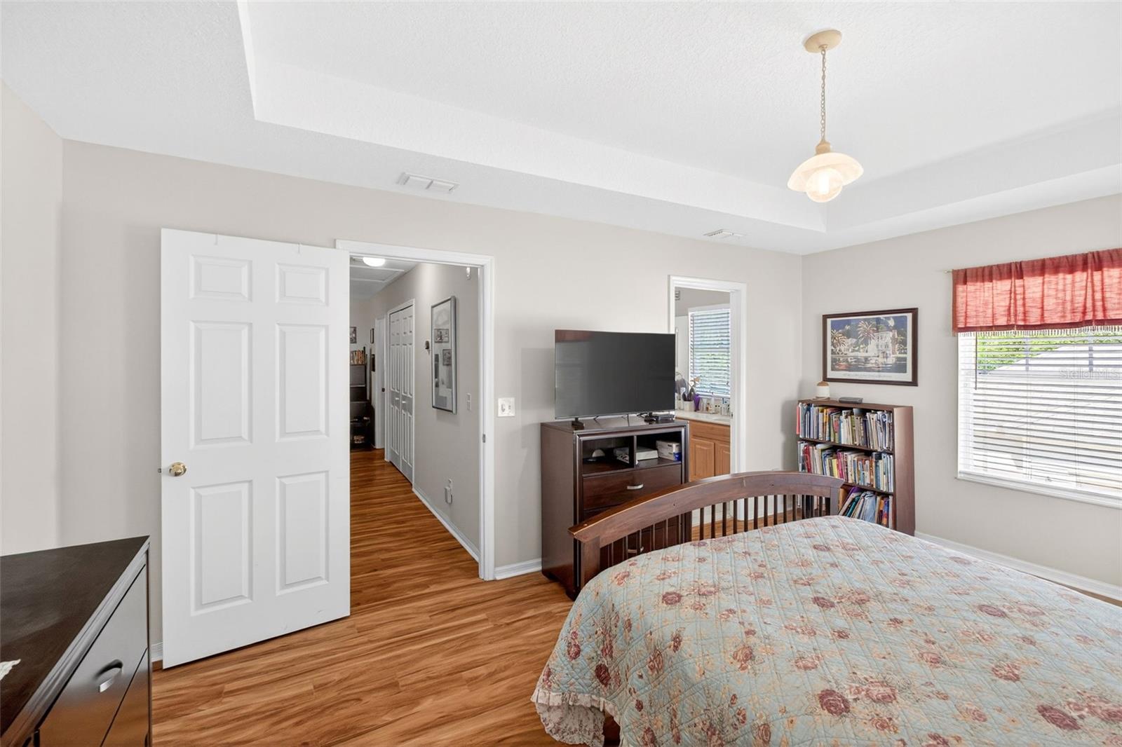 CELEBRATION ROSEVILLE CORNER - Residential